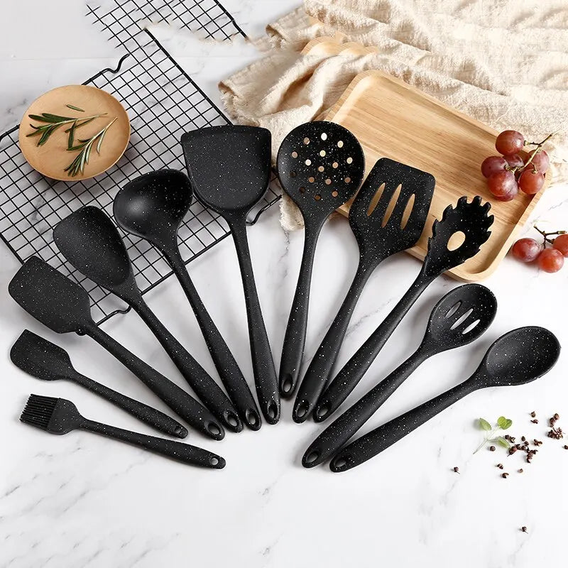 Set Kitchen Cooking Tools Baking Tools Tableware Silicone Shovel Spoon Scraper Kitchen