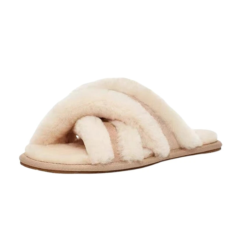 Winter New Cross Slippers Women's Wool Indoor Home Anti slip Leather Fur Integrated Tazz Snow Boots Wearing Sandals Outside
